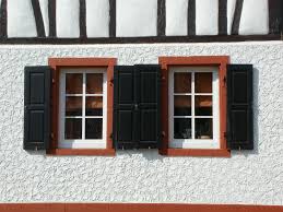 Какие окна лучше ставить в частный дом